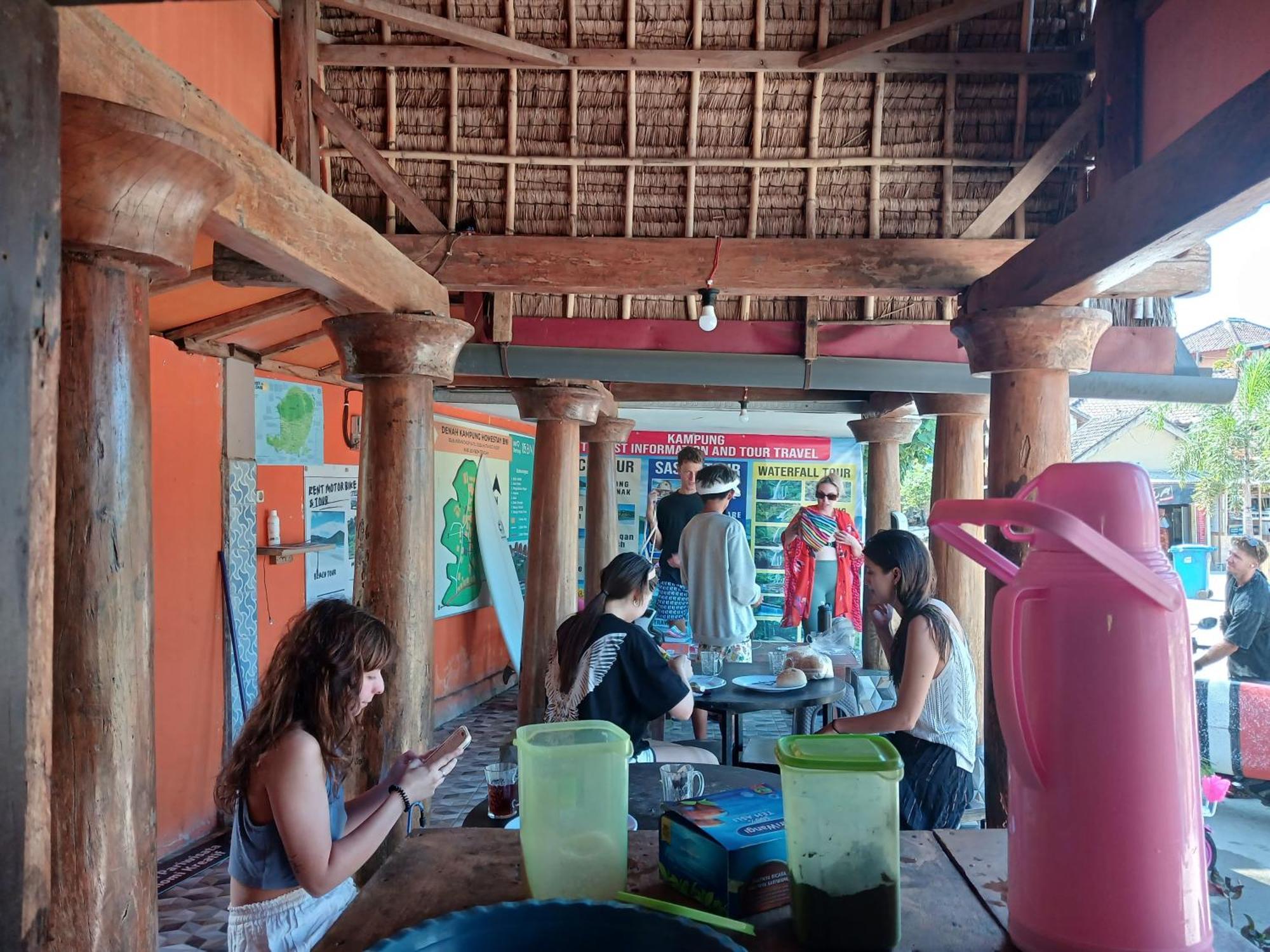 Roby Homestay Kuta  Exterior foto
