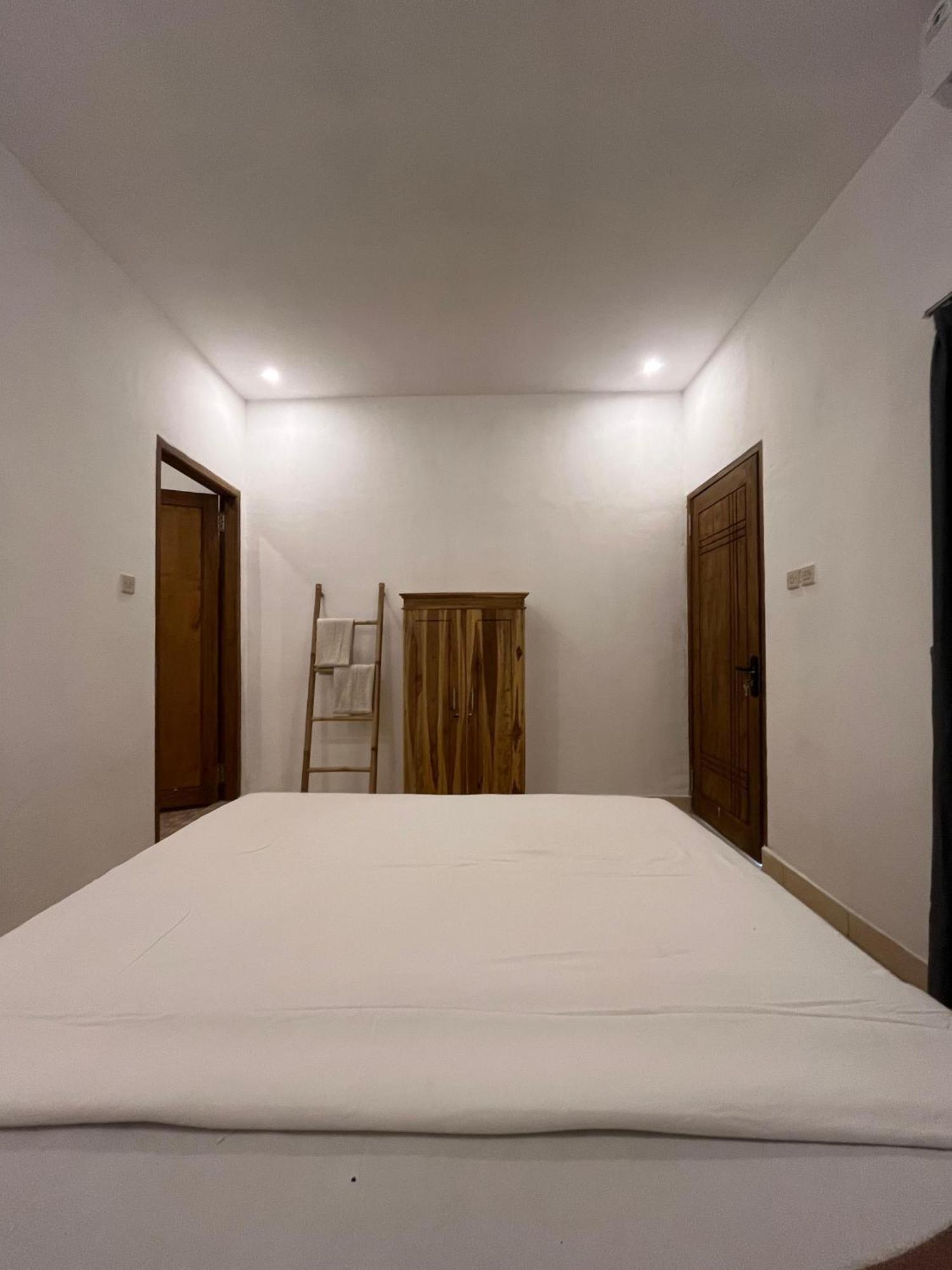 Roby Homestay Kuta  Zimmer foto